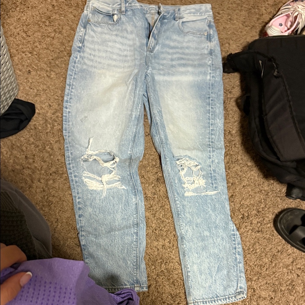 American Eagle Outfitters Light Blue Ripped Boyfriend Jeans